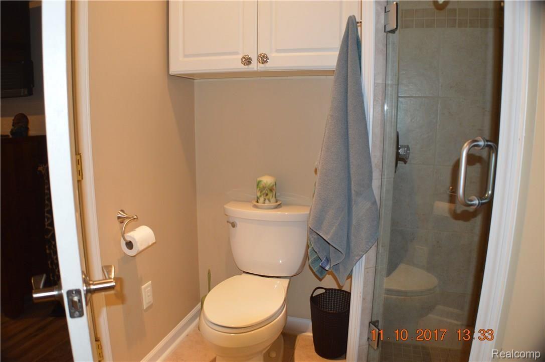 2188 Fowlerville Road Fowlerville, MI 48836 - Photo 20 of 58 DSC_0020.JPG