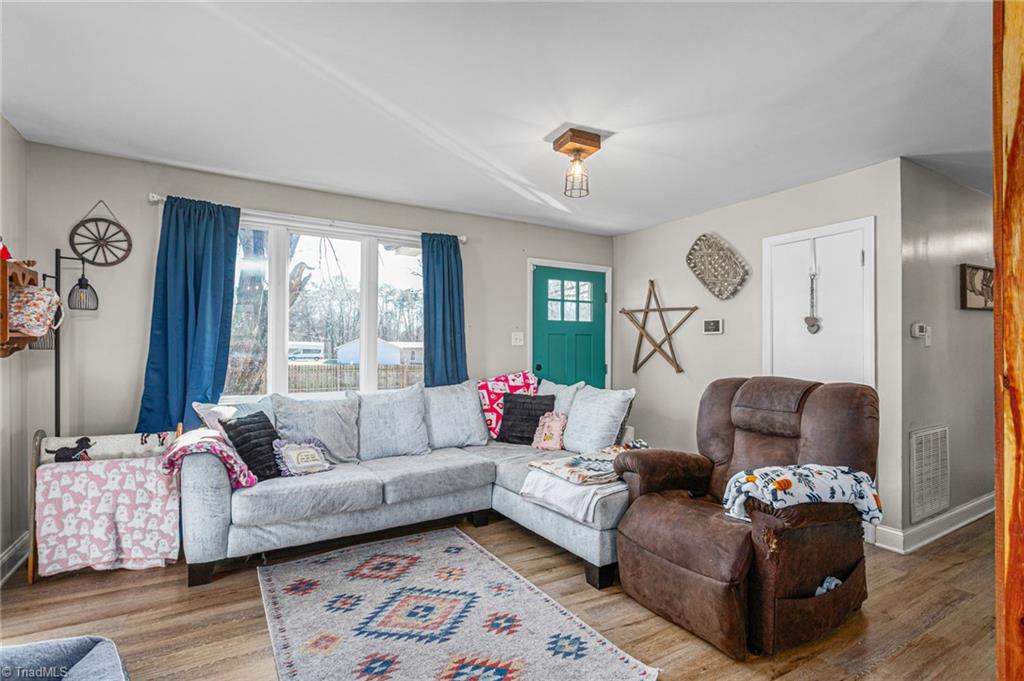 118 Shady Grove Road Eden, NC 27288 - Photo 7 of 30