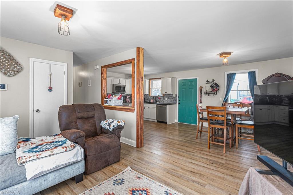 118 Shady Grove Road Eden, NC 27288 - Photo 8 of 30