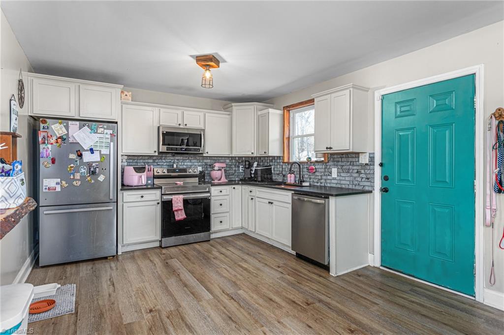 118 Shady Grove Road Eden, NC 27288 - Photo 10 of 30