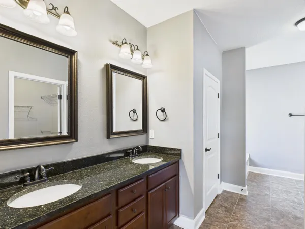 $2,400 | 4546 Live Oak Church Road, Crestview, FL 32539