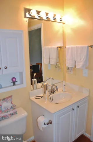 $2,100 | 13401 Ansel Terrace, Unit 5B, Germantown, MD 20874
