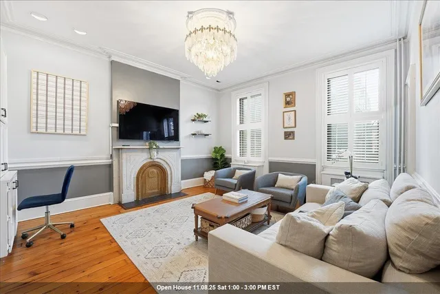 $888,000 | 826 Washington Street, Unit 2, Hoboken, NJ 07030