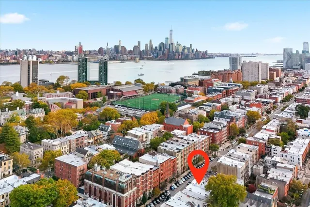 $888,000 | 826 Washington Street, Unit 2, Hoboken, NJ 07030