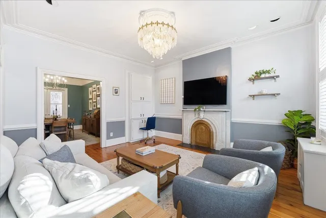 $888,000 | 826 Washington Street, Unit 2, Hoboken, NJ 07030