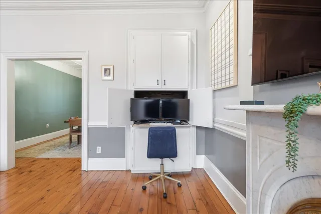 $888,000 | 826 Washington Street, Unit 2, Hoboken, NJ 07030