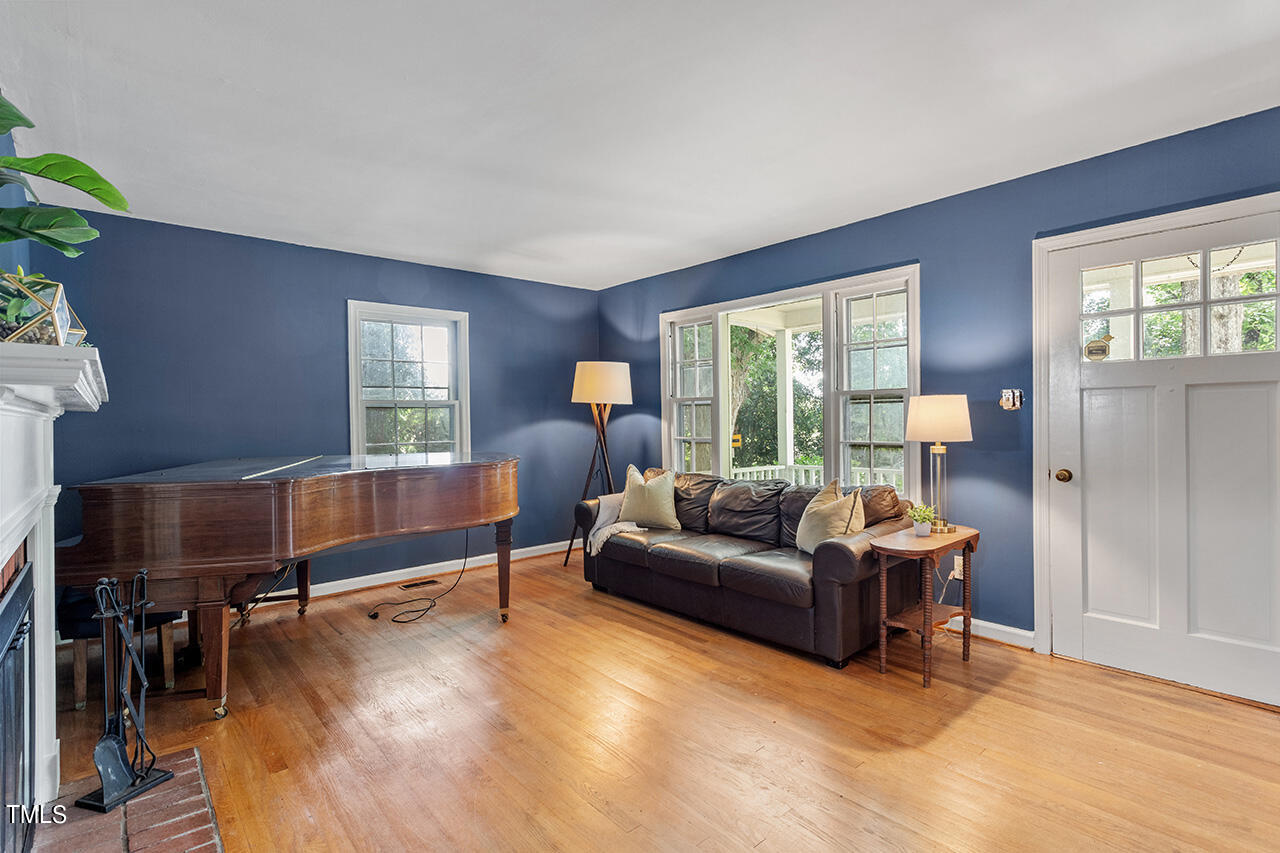 500 Adams Street Raleigh, NC 27605 - Photo 4 of 26 500 Adams Street_10