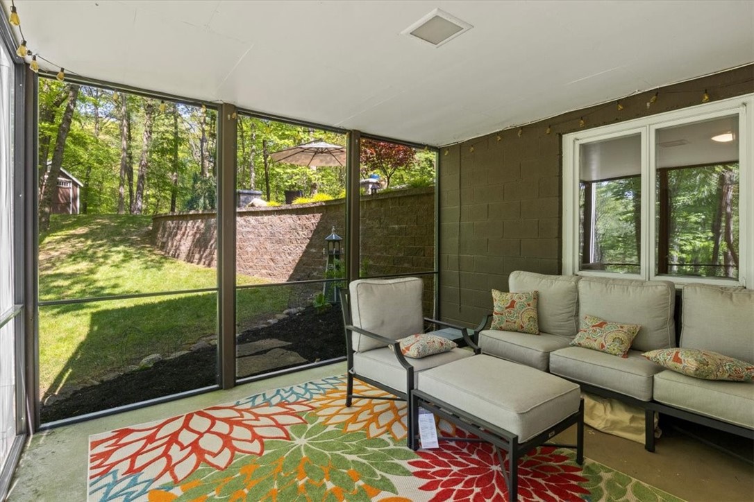 440 Hoffman Road Irondequoit, NY 14622 - Photo 30 of 39