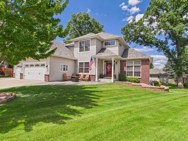 $650,000 | 5680 Newgate Circle North, Stillwater, MN 55082