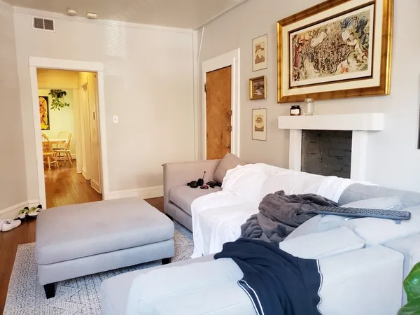 $2,700 | 3508 North Broadway, Unit 1, Chicago, IL 60657