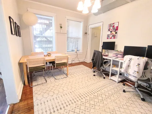 $2,700 | 3508 North Broadway, Unit 1, Chicago, IL 60657