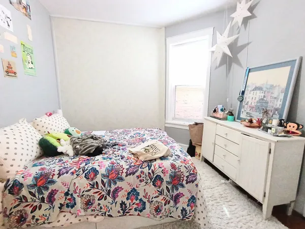 $2,700 | 3508 North Broadway, Unit 1, Chicago, IL 60657