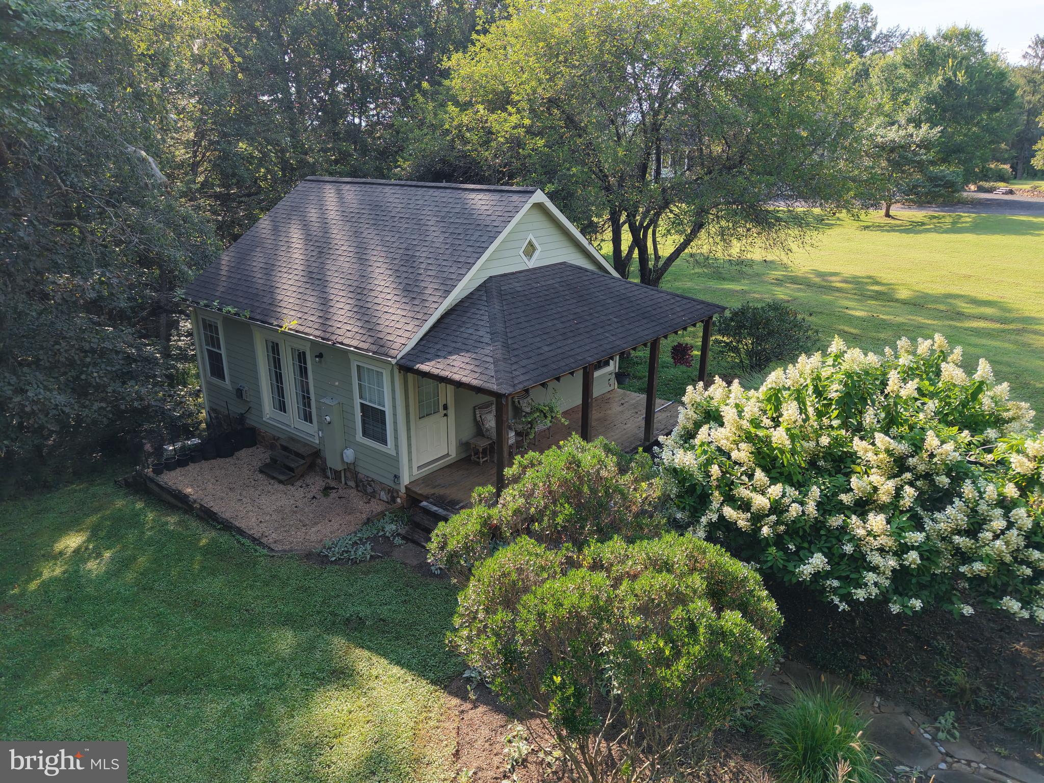 210 Grandview Road Washington, VA 22747 - Photo 36 of 62 Guest Cottage