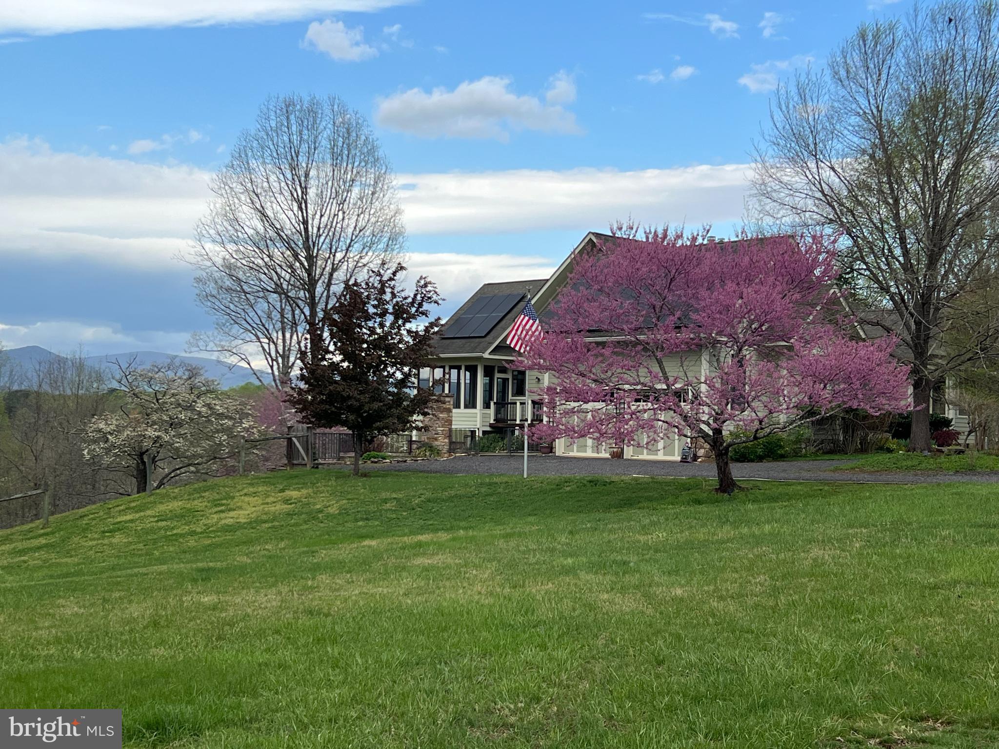 210 Grandview Road Washington, VA 22747 - Photo 52 of 62 a house view with a garden space