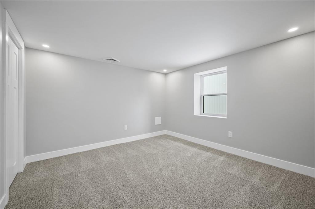 134 Kings Creek Road Georgetown, PA 15043 - Photo 34 of 44 a view of room and window