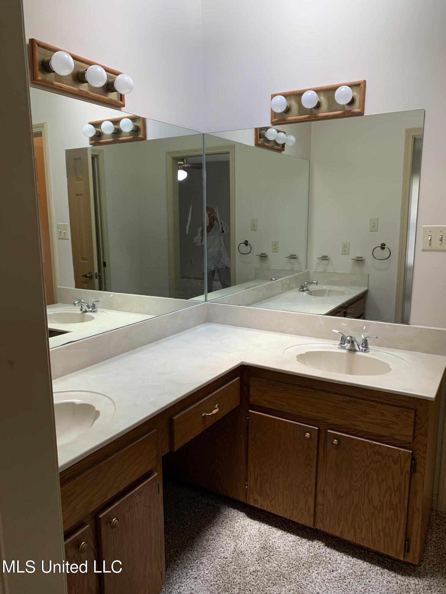 7019 Blue Grass Road Olive Branch, MS 38654 - Photo 10 of 22 IMG_2090