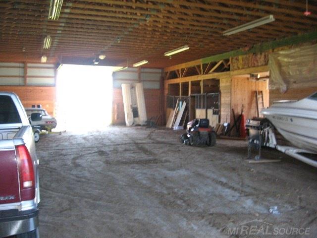 8595 Gibbons Road Jeddo, MI 48032 - Photo 34 of 43 31240761-33.JPG