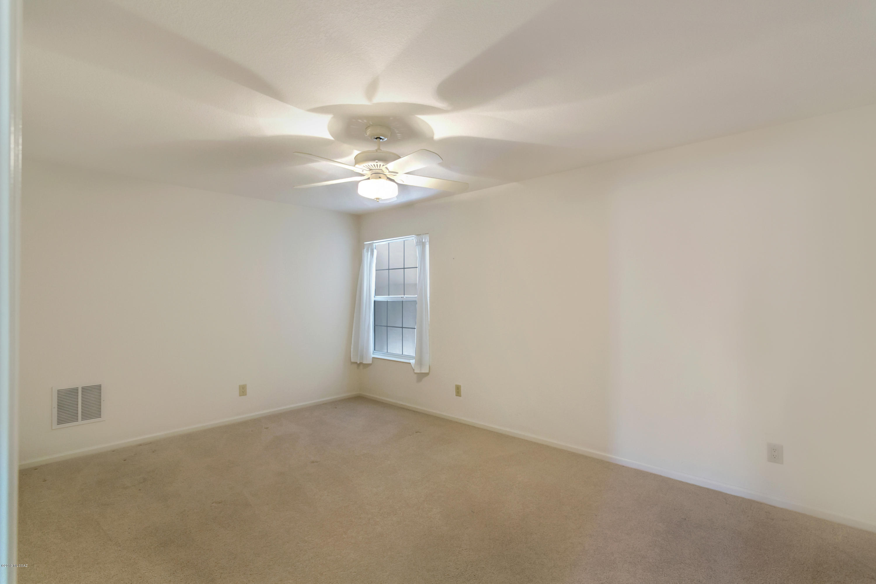 36890 South Ridgeview Boulevard Tucson, AZ 85739 - Photo 36 of 36