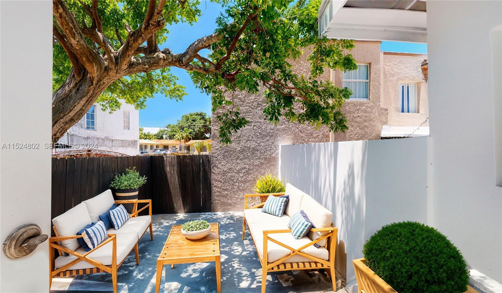 2915 Southwest 24th Terrace Miami, FL 33145 - Photo 18 of 52 Virtual Staging