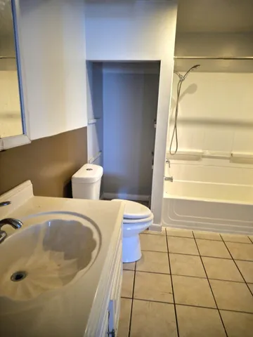 $315,000 | 2313 St Joseph Street, West Bloomfield, MI 48324