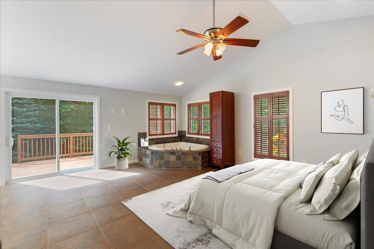 42 Gaita Drive Derry, NH 03038 - Photo 7 of 35