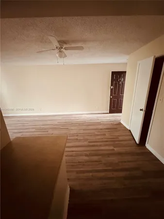 $2,200 | 211 Lake Pointe Drive, Unit 110, Oakland Park, FL 33309