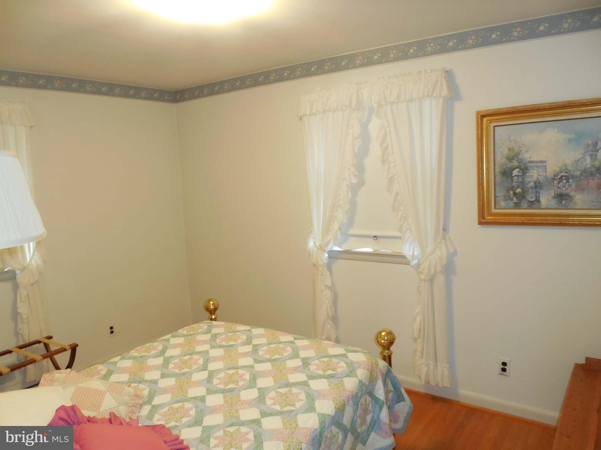 7808 Fort Hunt Road Alexandria, VA 22308 - Photo 12 of 21 BEDROOM FOUR