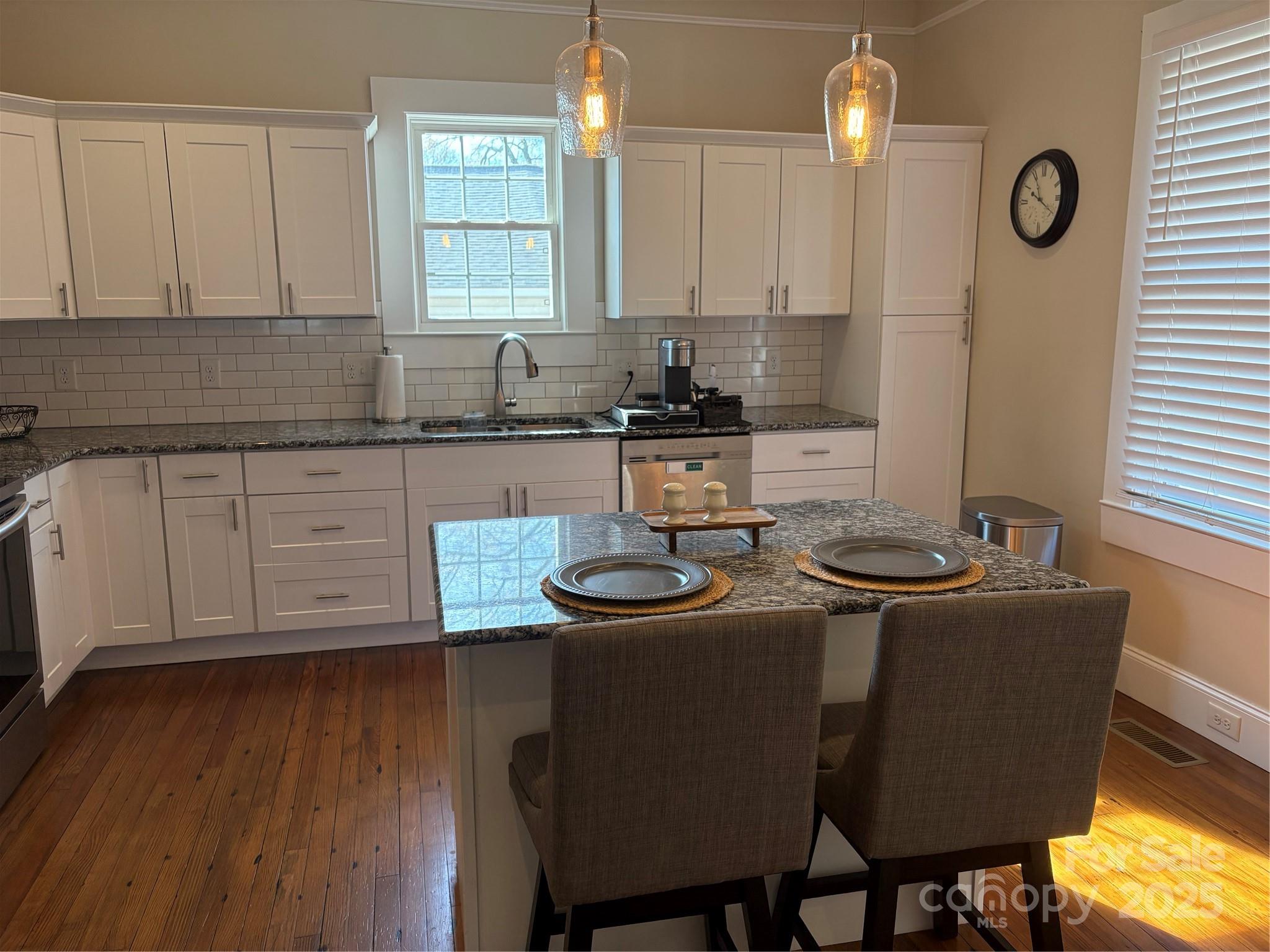 401 York Avenue Kannapolis, NC 28083 - Photo 3 of 17