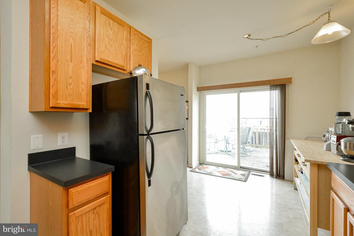 628 Luthardt Road Baltimore, MD 21220 - Photo 18 of 30 Kitchen