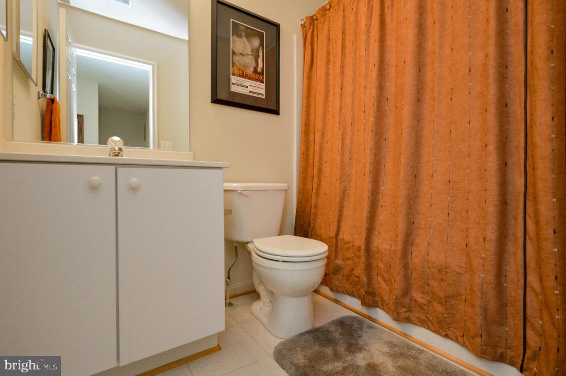 628 Luthardt Road Baltimore, MD 21220 - Photo 22 of 30 Upstairs Full Bath