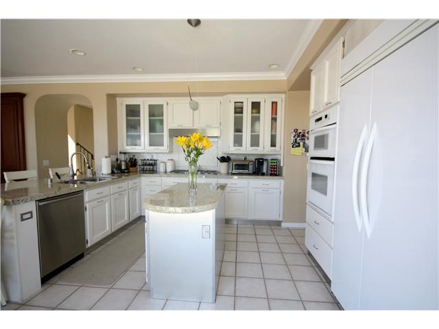 1373 Sparrow Road Carlsbad, CA 92011 - Photo 4 of 22 Chef's Kitchen