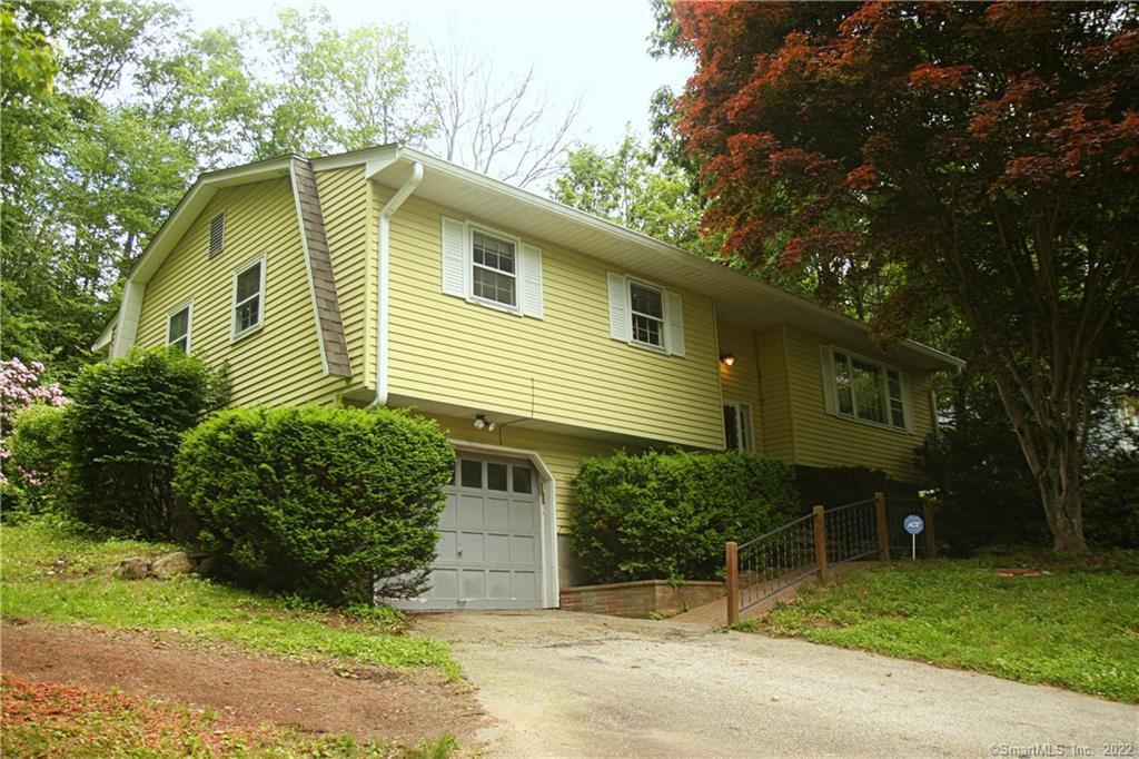68 Society Road East Lyme, CT 06357 - Photo 1 of 1 Gallery Image 1