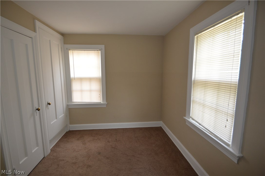 3811 Woodridge Road Cleveland Heights, OH 44121 - Photo 12 of 16