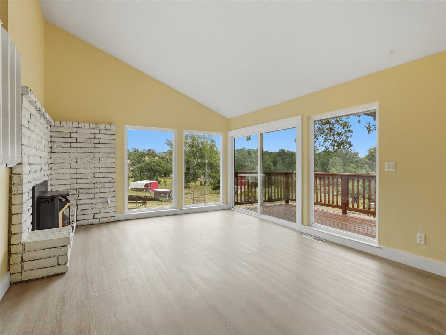 47436 Modoc Road Coarsegold, CA 93614 - Photo 11 of 53