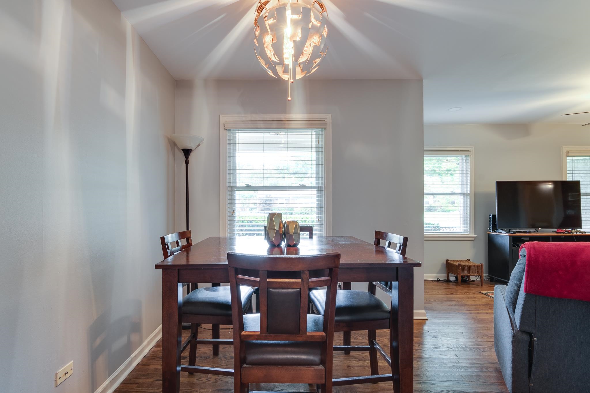 1640 Welsh Road Memphis, TN 38117 - Photo 5 of 15 a view of a dining room with furniture window and wooden floor