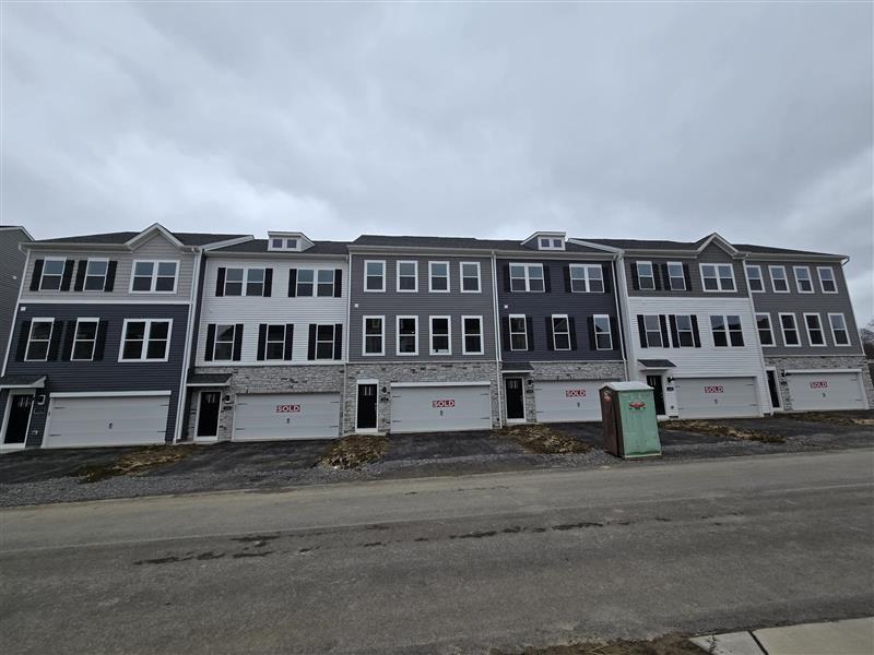 116 Affinity Drive Harmony, PA 16037 - Photo 18 of 18