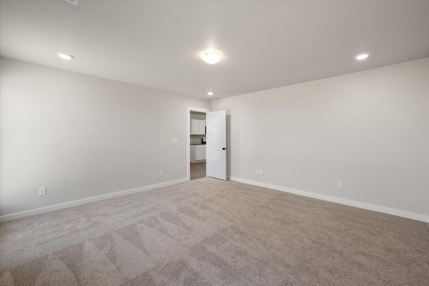 8622 26th Street Lubbock, TX 79407 - Photo 16 of 16 a view of an empty room