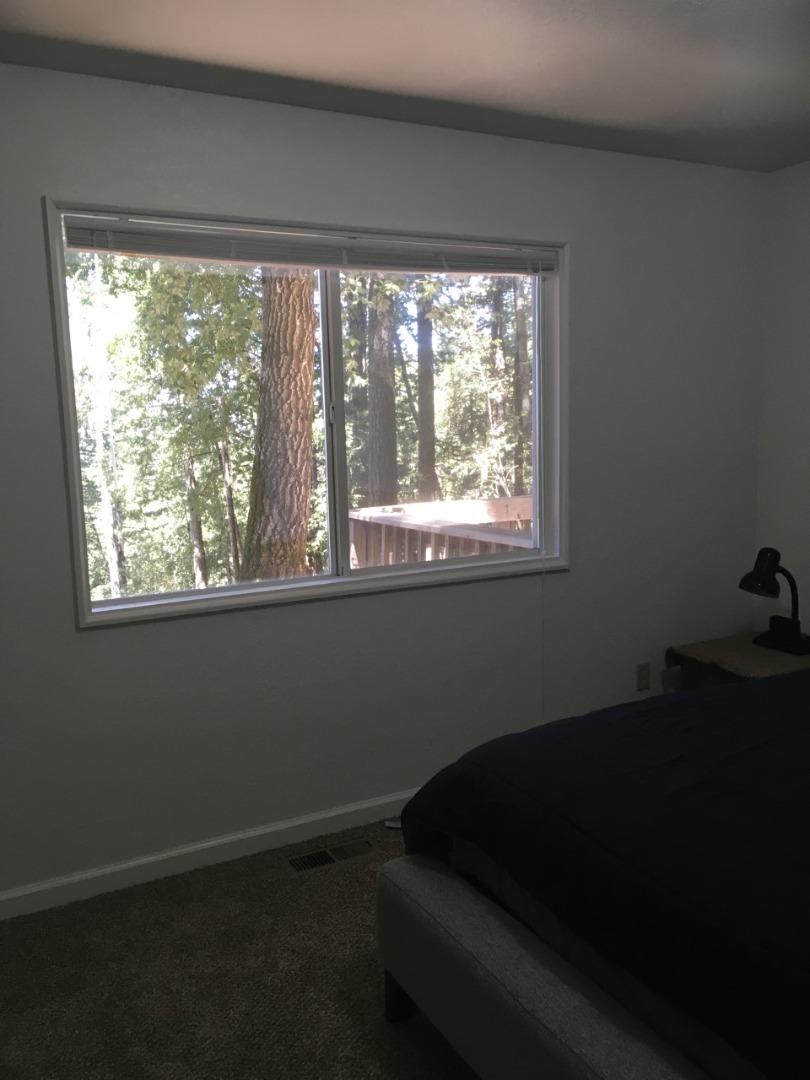 4020 Ridge Circle Willits, CA 95490 - Photo 23 of 44 a living room with a window