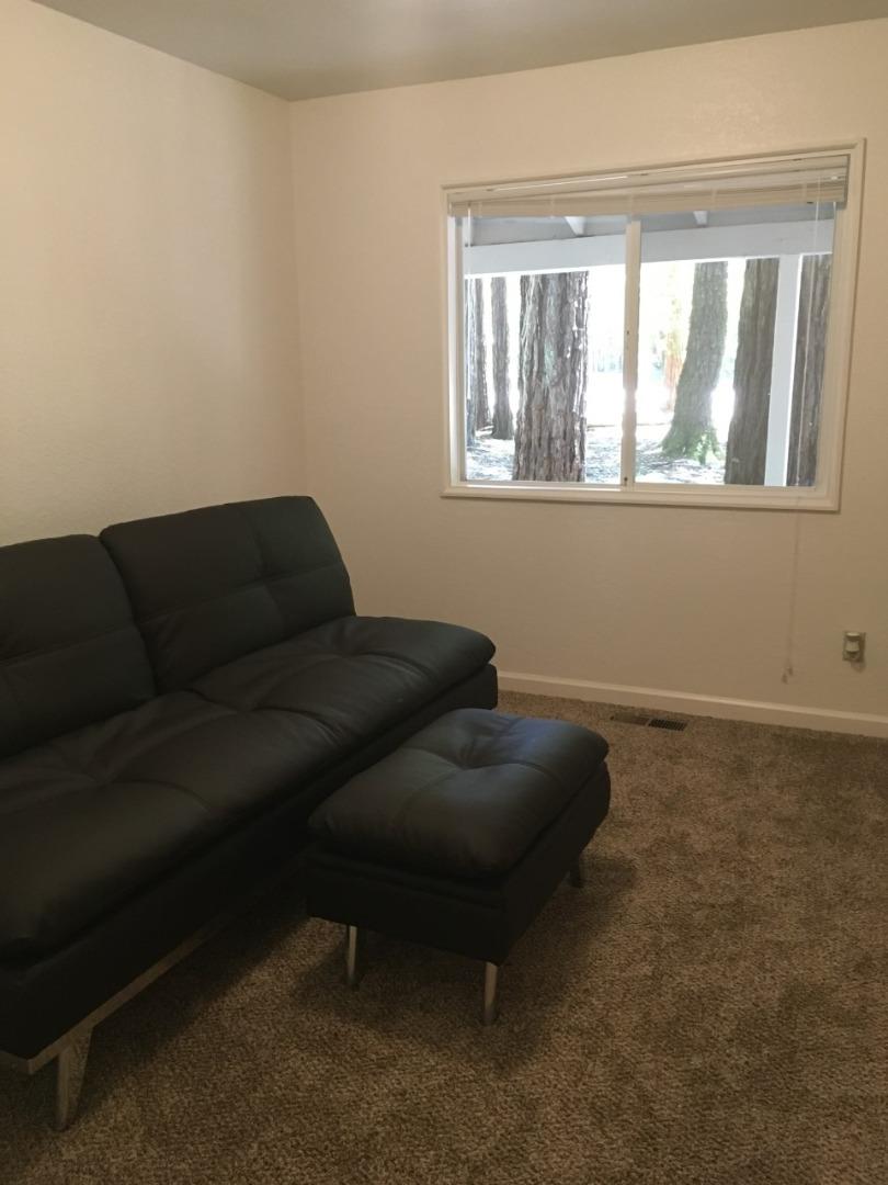 4020 Ridge Circle Willits, CA 95490 - Photo 10 of 44 a living room with furniture and a window