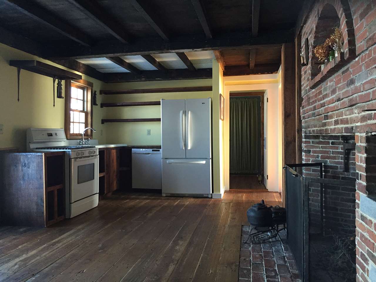 133 Richardson Road Lyndeborough, NH 03082 - Photo 3 of 39 Gallery Image 3