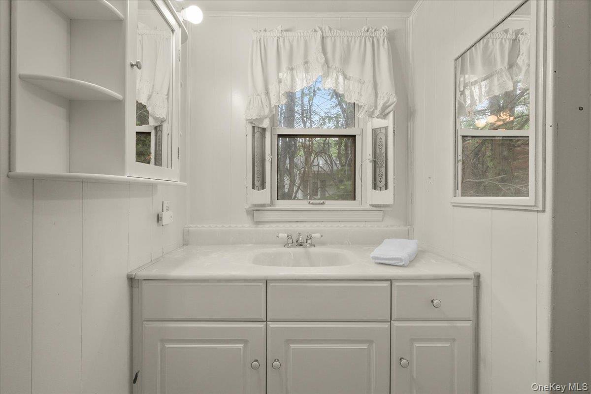 106 Ridgeland Road South Salem, NY 10590 - Photo 15 of 31 Full Bath