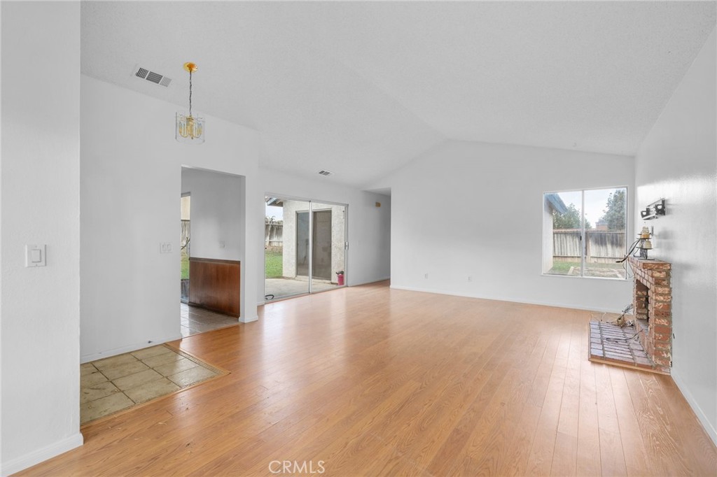 5423 Dunlop Drive Riverside, CA 92505 - Photo 7 of 28 a view of empty room with wooden floor