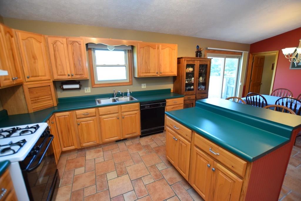 6222 Red Fox Road Pendleton, IN 46064 - Photo 10 of 28