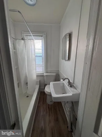 $1,600 | 2231 Lamotte Street, Wilmington, DE 19802