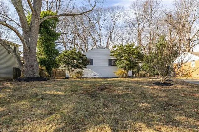 $320,000 | 703 North Elam Avenue, Greensboro, NC 27408
