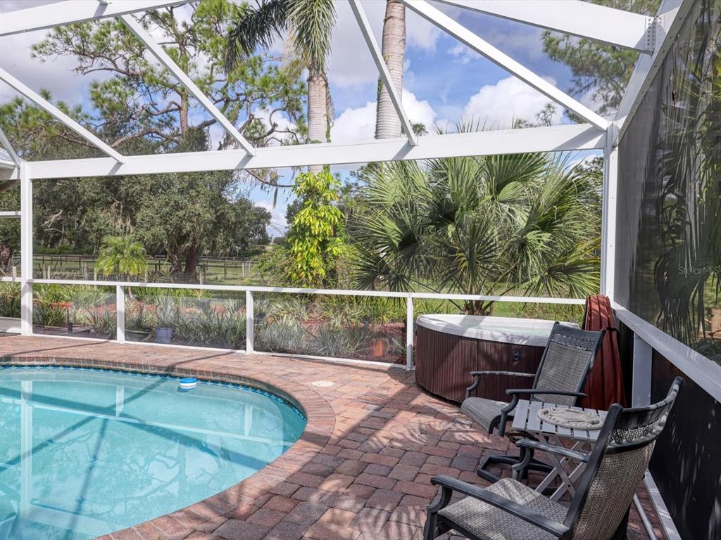 4708 Hidden River Road Sarasota, FL 34240 - Photo 41 of 67