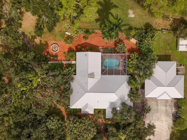 $8,000 | 4708 Hidden River Road, Sarasota, FL 34240