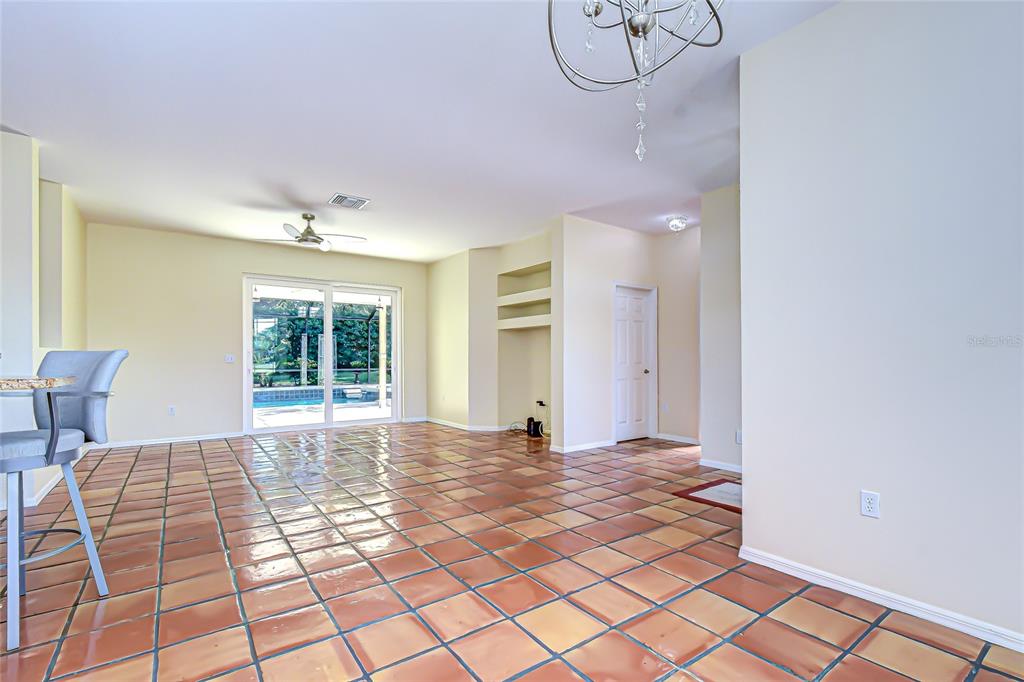 3408 Fox Squirrel Lane Valrico, FL 33596 - Photo 11 of 39