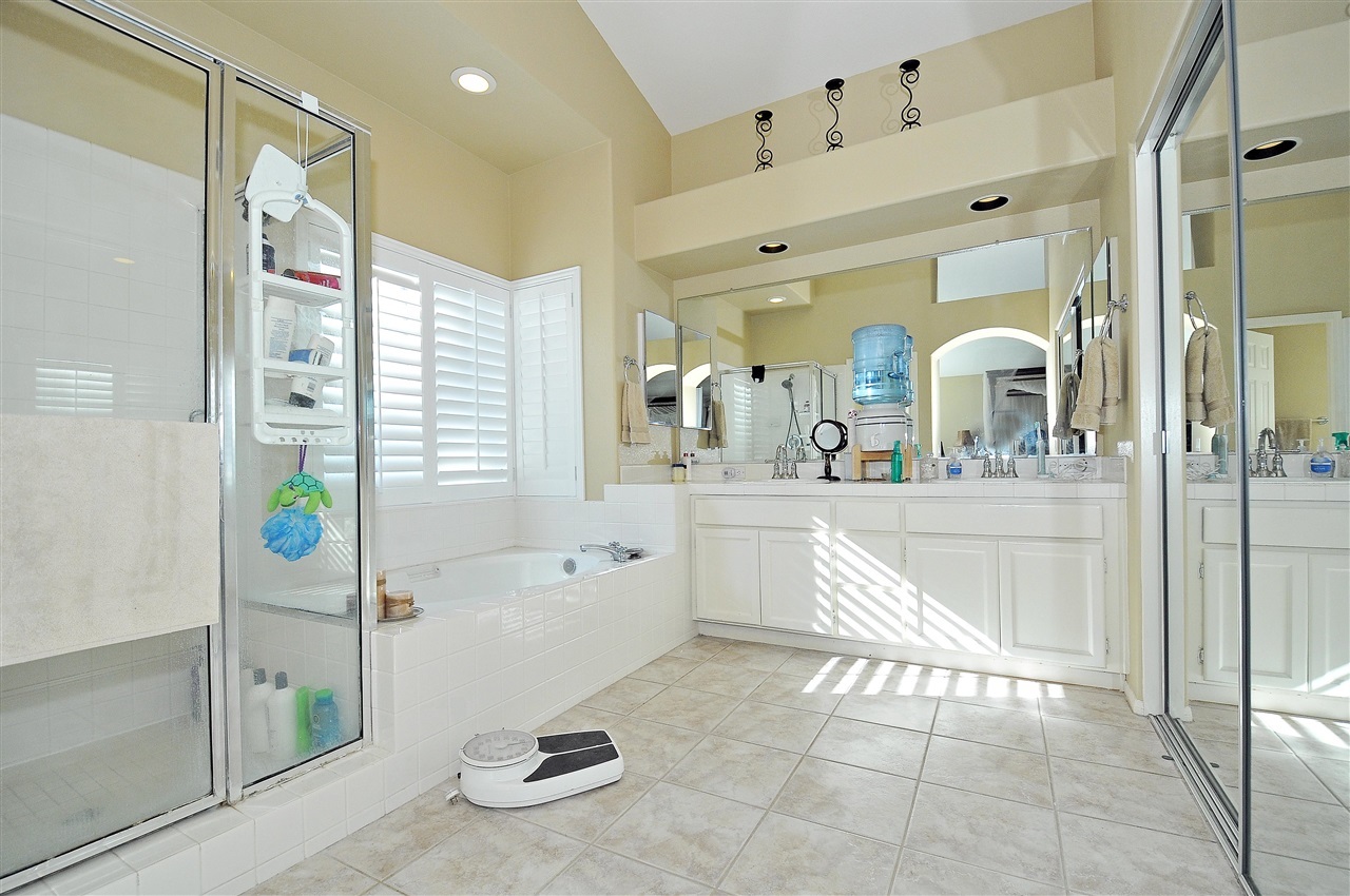 2212 Mountain Ridge Road Chula Vista, CA 91914 - Photo 5 of 9