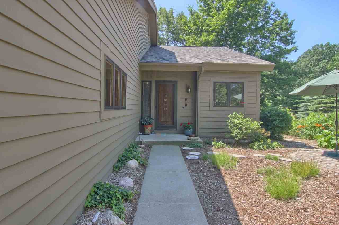 6742 Mission Ridge Traverse City, MI 49686 - Photo 34 of 41 1836001-33.JPG